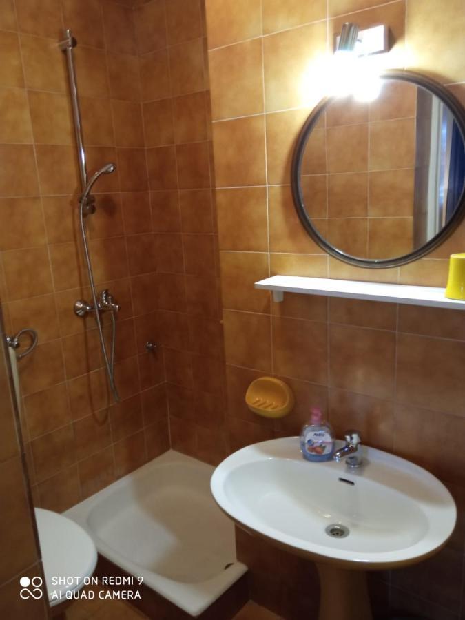 Apartman Covic Makarska Ngoại thất bức ảnh